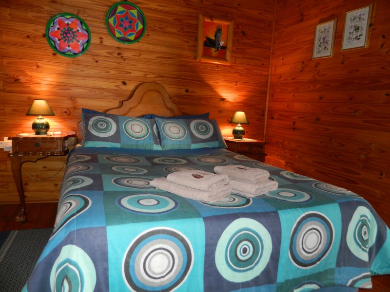 Hoopoe cottage bedroom